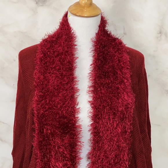 Vertigo Red Dolman Fuzzy Knit Cocoon Cardigan - Picture 5 of 12